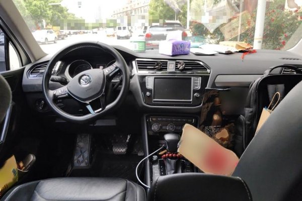 Volkswagen Tiguan L 2018, 171100 км, за 10544 USD - фото 10