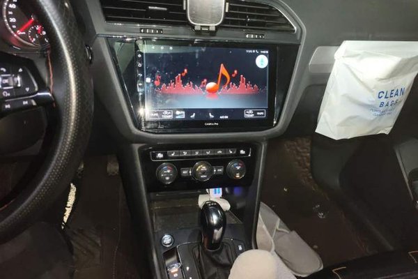 Volkswagen Tiguan L 2018, 101700 км, за 10869 USD - фото 17