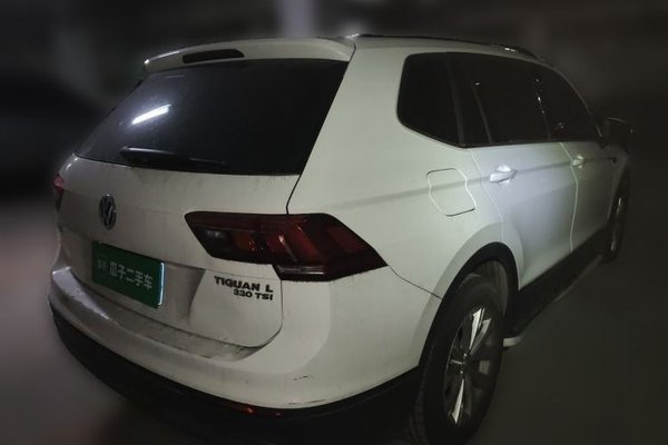 Volkswagen Tiguan L 2018, 101700 км, за 10869 USD - фото 11