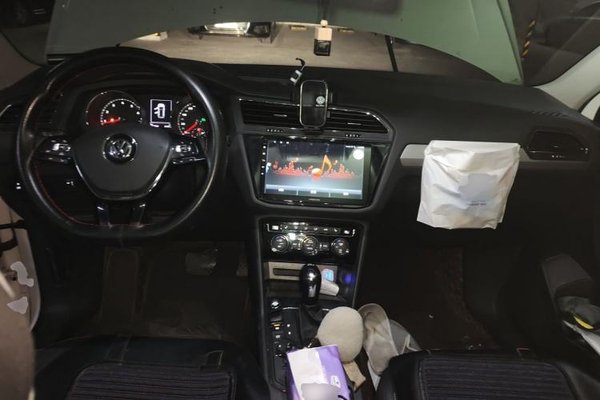 Volkswagen Tiguan L 2018, 101700 км, за 10869 USD