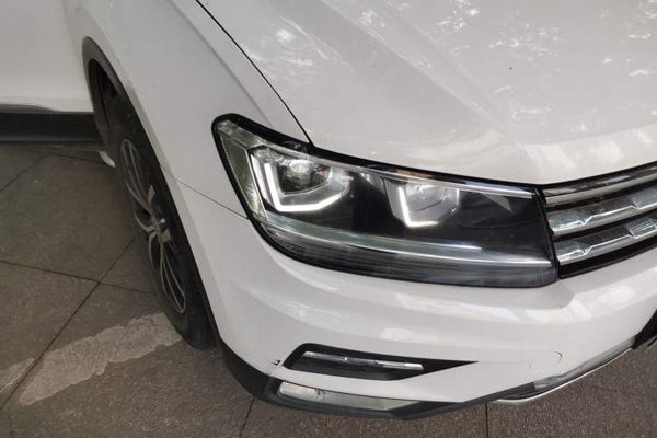 Volkswagen Tiguan L 2018, 114200 км, за 9576 USD - фото 7