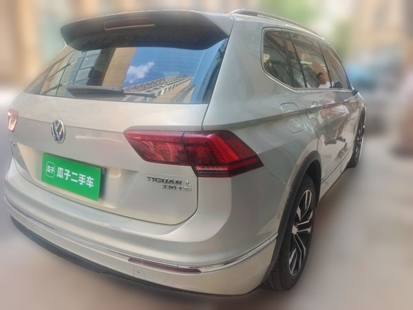 Volkswagen Tiguan L 2019, 75800 км, за 13978 USD - фото 9