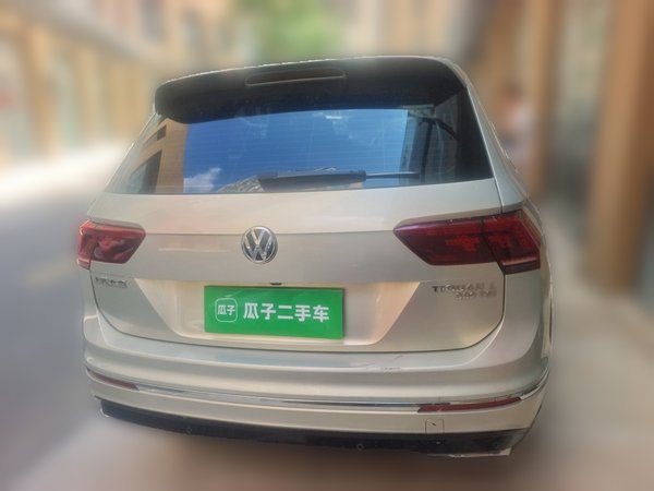 Volkswagen Tiguan L 2019, 75800 км, за 13978 USD - фото 8