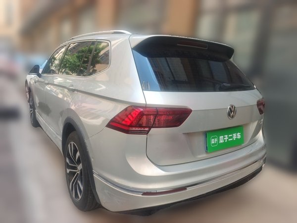Volkswagen Tiguan L 2019, 75800 км, за 13978 USD - фото 7
