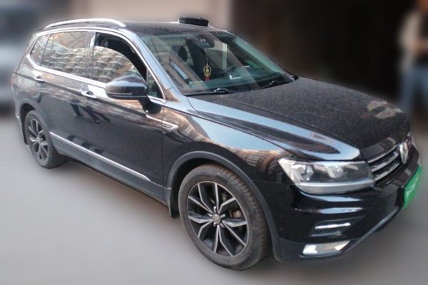 Volkswagen Tiguan L 2019, 50500 км, за 13520 USD
