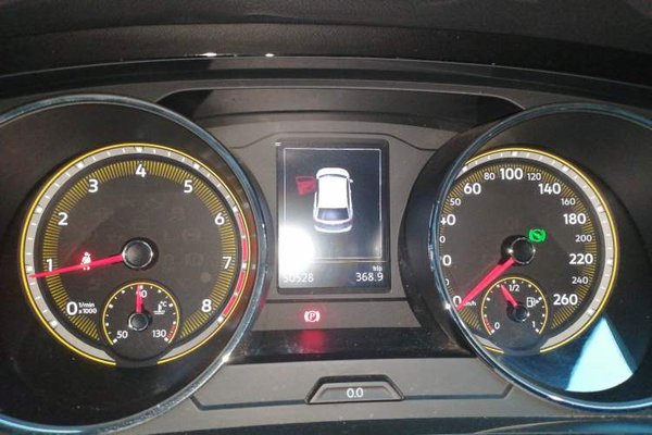 Volkswagen Tiguan L 2019, 50500 км, за 13520 USD - фото 11