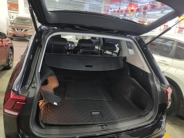 Volkswagen Tiguan L 2019, 98400 км, за 12457 USD - фото 22