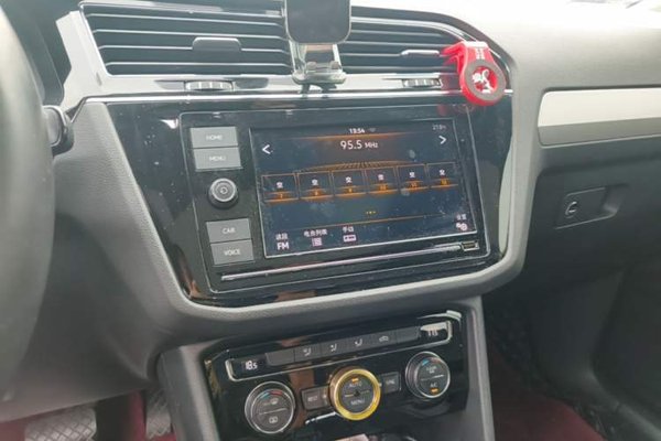 Volkswagen Tiguan L 2019, 105100 км, за 13321 USD - фото 16