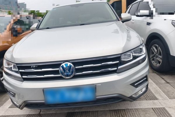 Volkswagen Tiguan L 2019, 105100 км, за 13321 USD