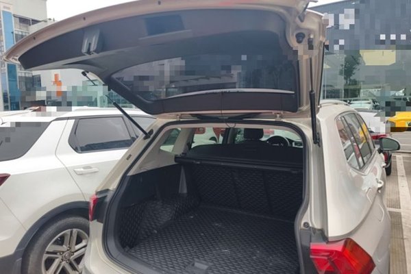 Volkswagen Tiguan L 2019, 105100 км, за 13321 USD - фото 22
