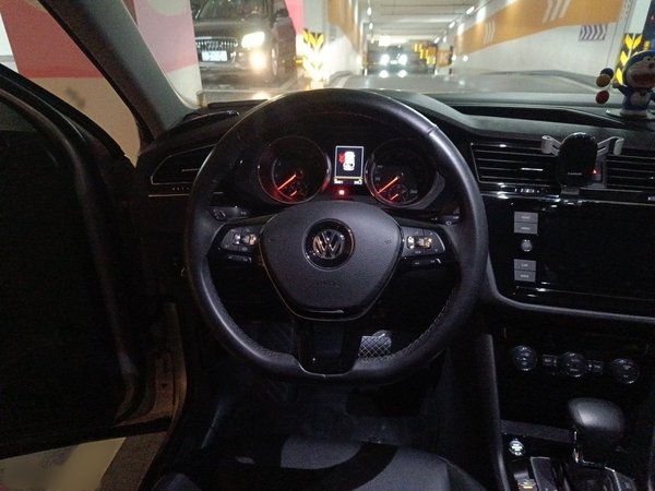 Volkswagen Tiguan L 2019, 38700 км, за 14725 USD - фото 9