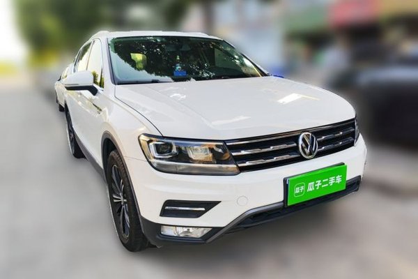 Volkswagen Tiguan L 2019, 48900 км, за 12348 USD