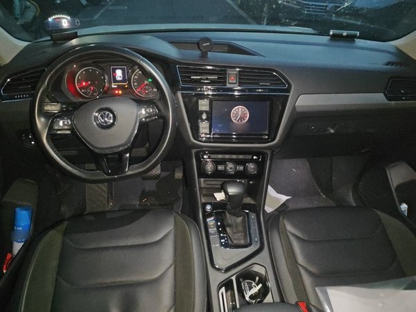 Volkswagen Tiguan L 2019, 80800 км, за 12315 USD - фото 19