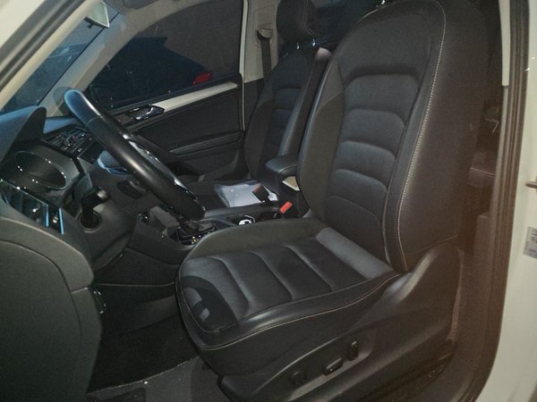 Volkswagen Tiguan L 2019, 80800 км, за 12315 USD - фото 6