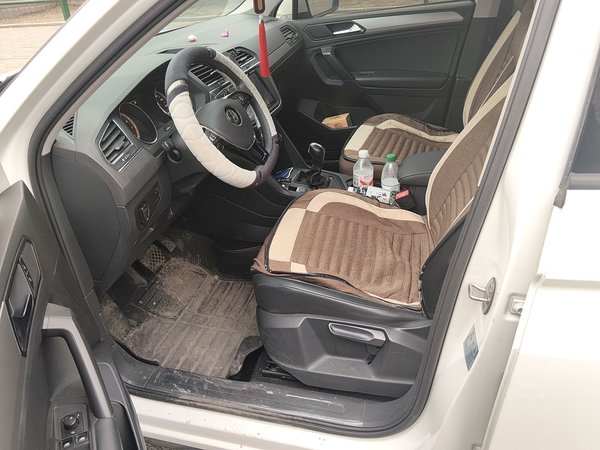 Volkswagen Tiguan L 2020, 35700 км, за 13324 USD - фото 19