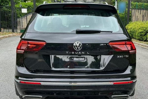 Volkswagen Tiguan L 2021, 62200 км, за 17928 USD - фото 27