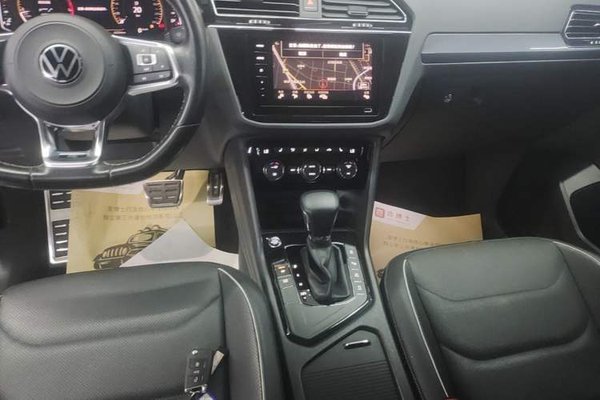 Volkswagen Tiguan L 2021, 62200 км, за 17928 USD