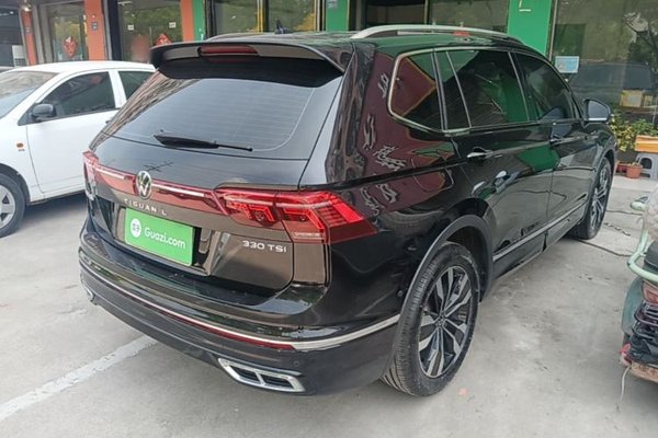 Volkswagen Tiguan L 2022, 122200 км, за 15431 USD - фото 6