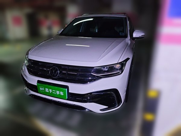 Volkswagen Tiguan L · 2022 год