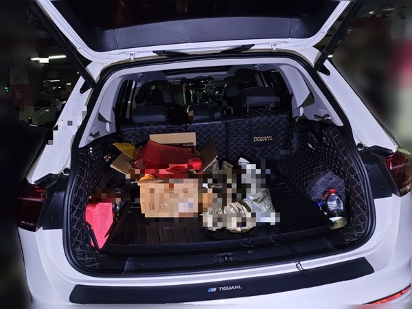 Volkswagen Tiguan L 2022, 100100 км, за 15711 USD - фото 20