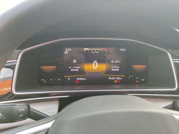 Volkswagen Tiguan L 2022, 69900 км, за 15201 USD - фото 13