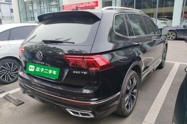 Volkswagen Tiguan L 2023, 29100 км, за 22564 USD - фото 6