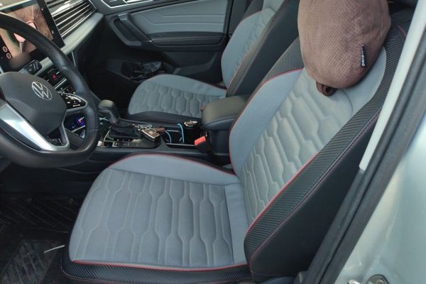 Volkswagen Tiguan L 2023, 33000 км, за 19386 USD - фото 15