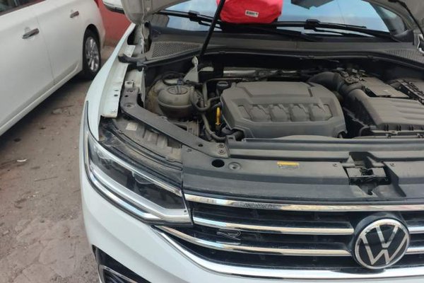 Volkswagen Tiguan L 2023, 38700 км, за 19125 USD - фото 16