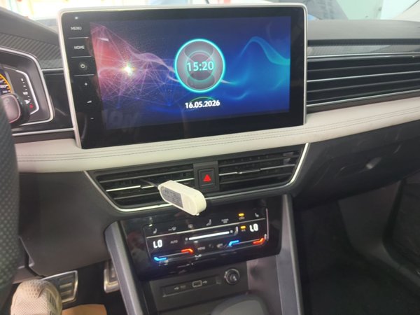 Volkswagen Tiguan L 2024, 27900 км, за 23586 USD - фото 16