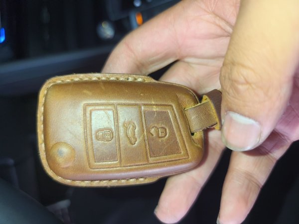 Volkswagen Tiguan L 2024, 27900 км, за 23586 USD - фото 12