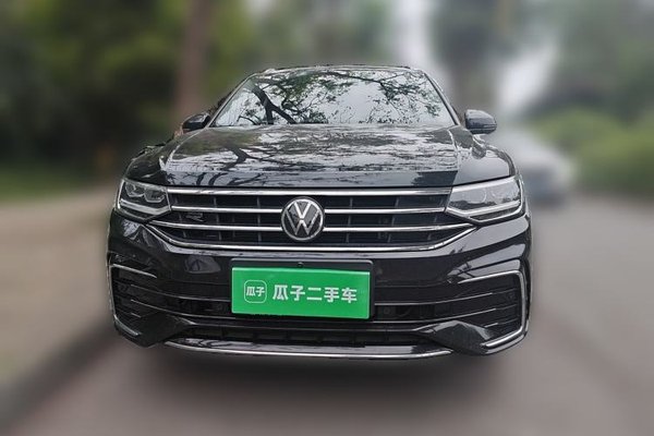 Volkswagen Tiguan L 2024, 38600 км, за 19710 USD