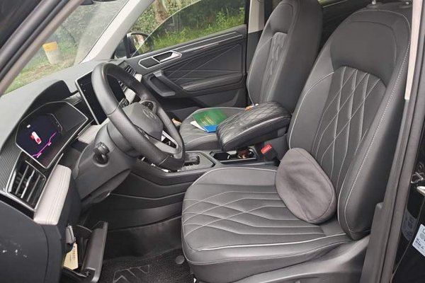 Volkswagen Tiguan L 2024, 38600 км, за 19710 USD - фото 15