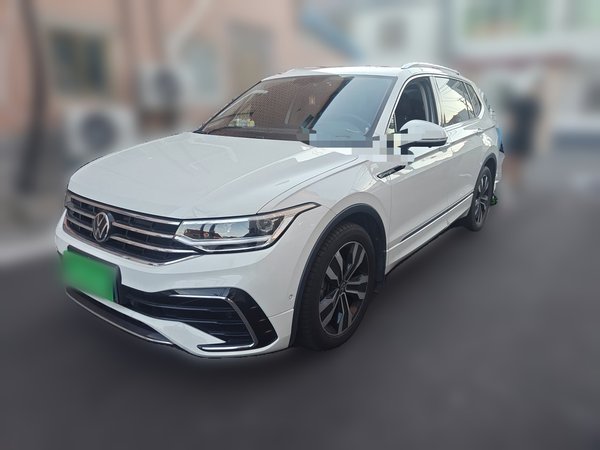 Volkswagen Tiguan L · 2024 год
