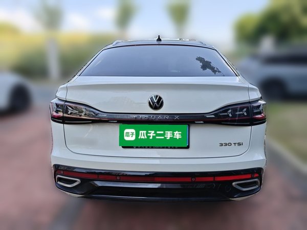 Volkswagen Tiguan X 2021, 133300 км, за 13624 USD