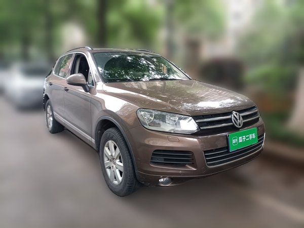 Volkswagen Touareg 2011, 150900 км, за 8740 USD
