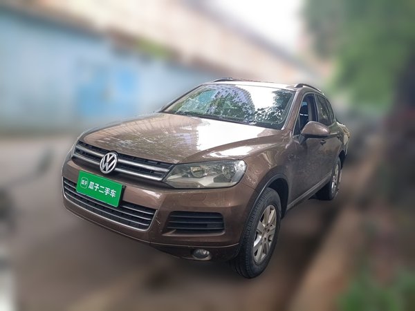 Volkswagen Touareg · 2011 год