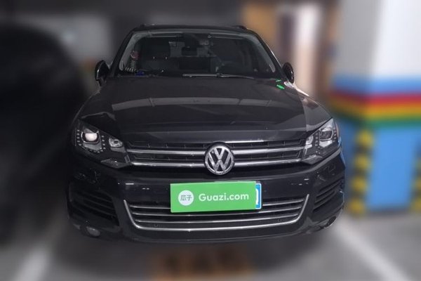 Volkswagen Touareg 2011, 117600 км, за 10412 USD