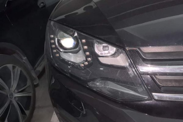 Volkswagen Touareg 2011, 117600 км, за 10412 USD - фото 7