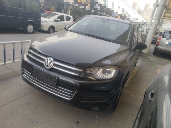 Volkswagen Touareg 2011 3.0 TSI Comfort Version