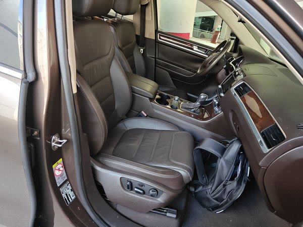 Volkswagen Touareg 2015, 168900 км, за 12211 USD - фото 36