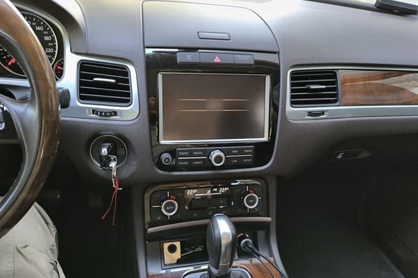 Volkswagen Touareg 2015, 133000 км, за 14910 USD - фото 12