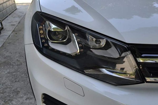 Volkswagen Touareg 2015, 133000 км, за 14910 USD - фото 7