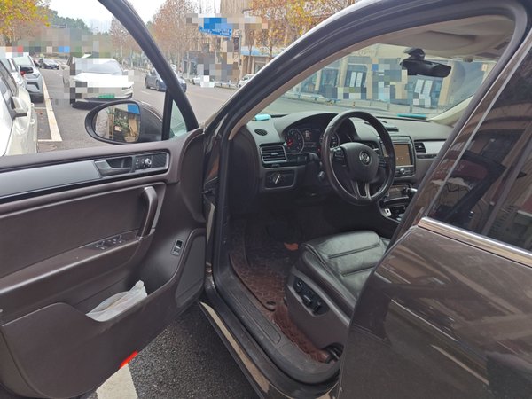 Volkswagen Touareg 2017, 159200 км, за 17777 USD - фото 19