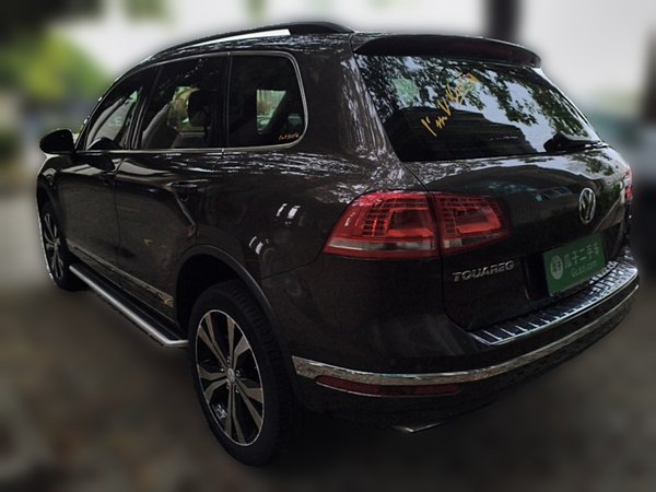 Volkswagen Touareg 2017, 94400 км, за 18969 USD