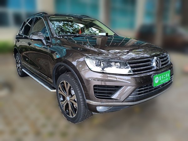 Volkswagen Touareg 2017, 94400 км, за 18969 USD