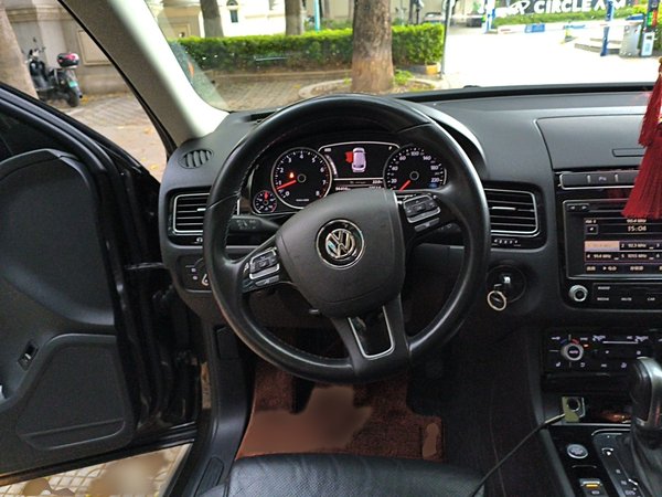 Volkswagen Touareg 2017, 94400 км, за 18969 USD - фото 9