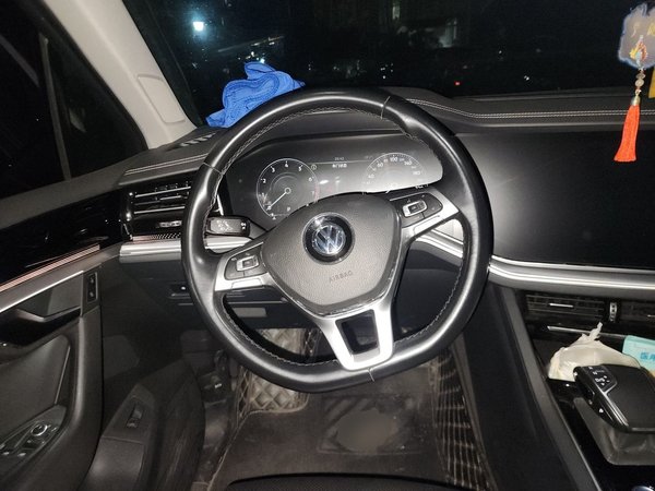Volkswagen Touareg 2019, 89100 км, за 25814 USD - фото 11