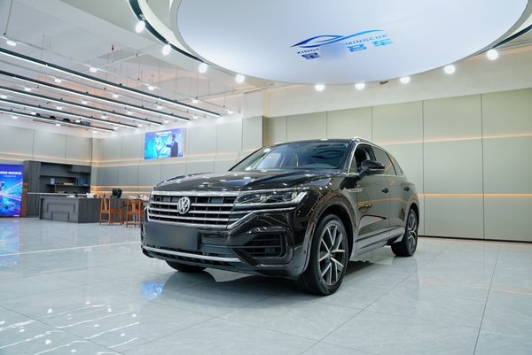 Volkswagen Touareg · 2019 год