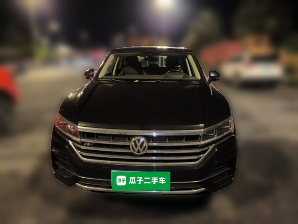 Volkswagen Touareg 2019, 181300 км, за 26637 USD