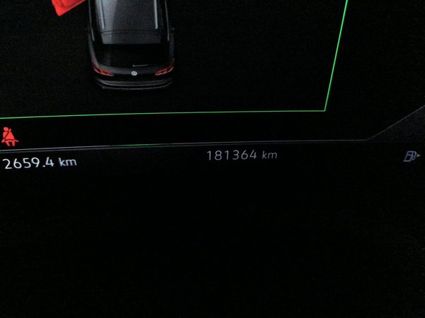 Volkswagen Touareg 2019, 181300 км, за 26637 USD - фото 9